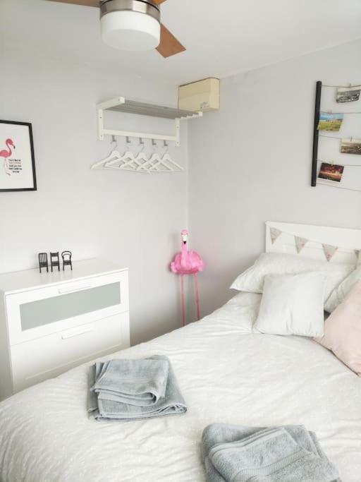Holiday home A Pebbles Throw - 300m From The Beach. Westward Ho! (Devon)